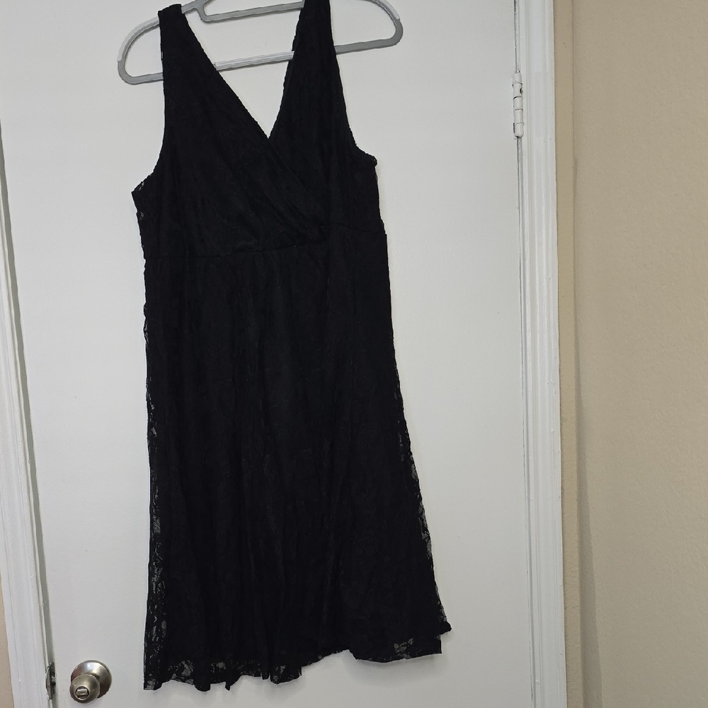 Forever 21 Black Lace Dress